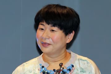 長年悩んだ風呂カビ汚れを“コイツ”が撃退　森三中・大島が絶賛した「カビ取りジェル」