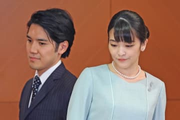 眞子さん出産していた　後手に回った宮内庁…秋篠宮夫妻への〝顔見せ来日〟はナシか