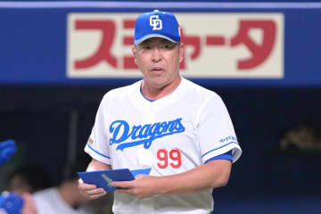 【中日】井上監督「ギブ・アンド・テイク」の真意　岩崎翔トレード放出は緊急補強の布石か