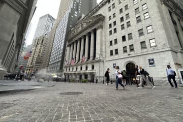 NY株続伸、54ドル高　米中貿易摩擦の緩和期待