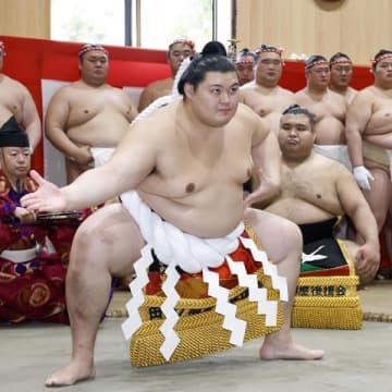 新横綱・大の里が起こす土俵の波紋…「大卒力士は大成しない」に風穴を空けられるか