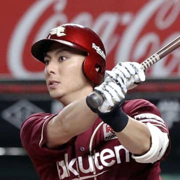 楽天・村林一輝 首位打者独走はドラ1遊撃手・宗山塁のおかげ？ポジション奪われたことが奏功か