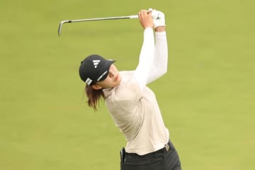 ＜速報＞渋野日向子が2日目「69」　暫定4位でホールアウト