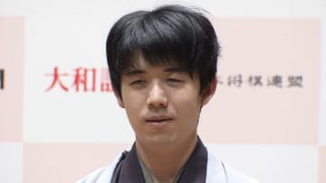 藤井聡太七冠「名人戦」七番勝負の第5局で勝利し3連覇果たす…4勝1敗で名人位を防衛　茨城・古河市