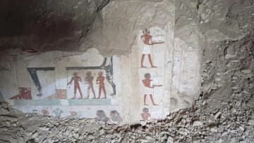 エジプト・ルクソールで３５００年前の墓３基を発見　高官のものと特定
