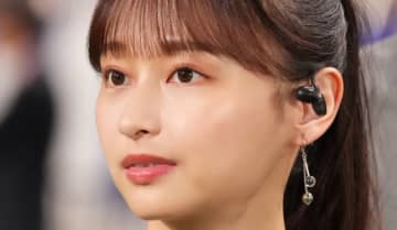 元日向坂46 影山優佳さんとの3ショット投稿！28歳日本人女子選手コンビ、「タレントさんと並んでもかわいい」と話題