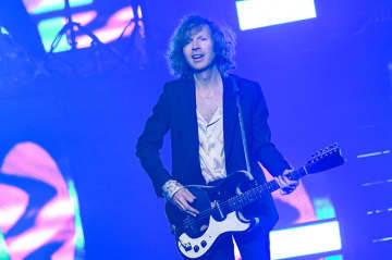 BECK、東京公演ライヴ・レポートが到着！ライヴ配信はアーカイブ配信中！残すは6/1(日)のナノムゲンのみ