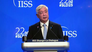 中国を念頭に「透明性を欠く軍事力増強や挑発的な軍事活動」中谷防衛相　アジア安保会議で「連携の強化」呼びかけ