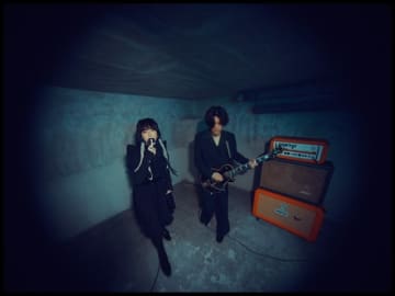 GLIM SPANKY、CMタイアップ曲「衝動」MV公開