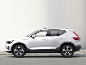 ボルボ XC40を一部改良。次世代UXを導入し、使いやすく快適な操作性を実現