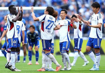 「マリノスの逆襲始まったか？」「ついに本気出してきた」11戦勝てなかった最下位がまた３発完勝！SNS盛況！もっとも冷静派も多数