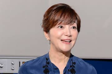 デビュー50周年の人気歌手が報告　「断捨離」で懐かしのアイテム発見も…「残念ながら動かない」