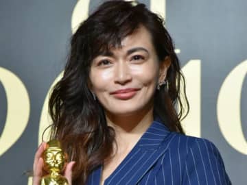 長谷川京子、ヘアカットするも気づいたのは息子だけ…「彼氏かよ」と母ツッコミ