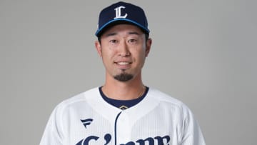 「代打の神様」西武・外崎修汰のタイムリーで7回に同点に追いつく　オリックス・宮城大弥のストレートをとらえる