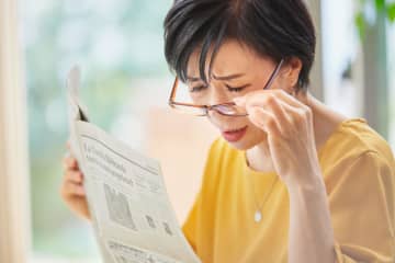 気になる目の不調は「アイフレイル」かも。原因と対策、漢方でのケア方法