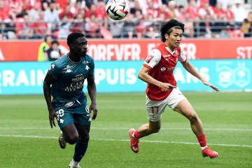 「日本サッカーに深刻な打撃となりそうだ」ランスの２部降格に韓国メディアも反応　伊東、中村、関根の代表活動を危惧「今後はすべて不透明に」