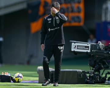 「FC東京ヤバそうね」「崩壊し過ぎてる」３試合連続で３失点、痛恨３連敗で降格圏転落「大変なことになっとる」などファン懸念