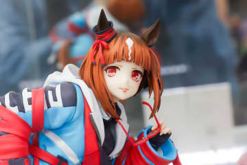 一緒に駆け抜けたい！「ウマ娘 プリティーダービー トランセンド」【あみあみ展示撮り下ろし】勝負服「ZOKU-ZOKU GIZMO」姿で立体化