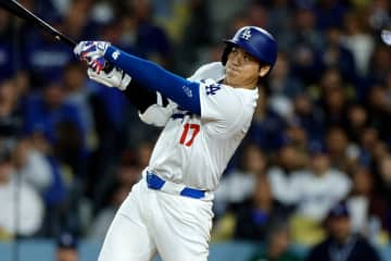 大谷翔平、ジャッジが初回から特大弾！ MVP同士の“ホームラン競演”に球場は騒然