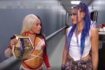【ＷＷＥ】ジュリアが女子ＵＳ王座取りに色気　王者ゼリーナを挑発「私が見てるのはそのベルト」