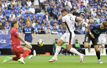 明治安田J1　鹿島、8季ぶり首位ターン　G大阪に1-0