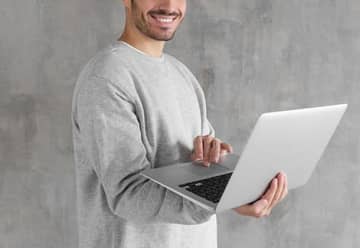 「起業家って、ぶっちゃけ年収とかどうなの…？」29歳彼を、結婚願望強めの32歳女が手放した理由