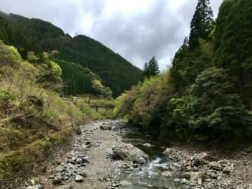 「人間嫌いすぎて山奥で一人で暮らしたい」38歳独身の悲願　だが“日本三大秘境”ですら突きつけられる「結局、人からは逃げられない」という現実