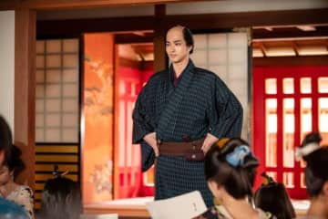 『べらぼう』第21回　“蔦重”横浜流星、花見の会で“意知”宮沢氷魚らしき男を見かける