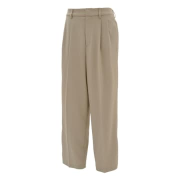 【ワークマン】2,000円以下って本当？「機能性パンツ」