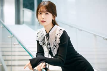 乃木坂46・筒井あやめ、20歳の写真集は“2kg増量”で撮影「女性らしい体型を目指して」