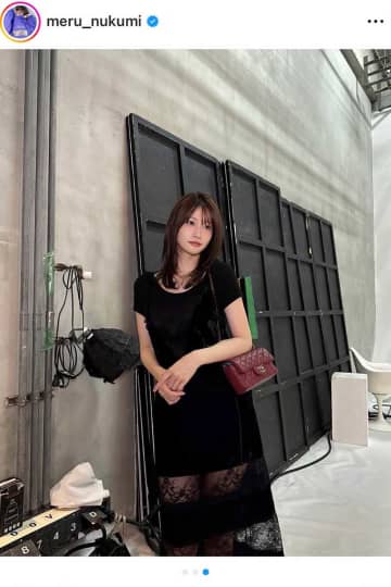 23歳人気モデル、“透け感”コーデに反響「大人の魅力」「どんどん綺麗に」