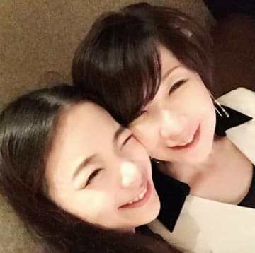 「美人すぎる芸能人母娘」ランキング、伊藤蘭＆趣里を抑えた「姉妹と言われても違和感がない」のは【トップ3】