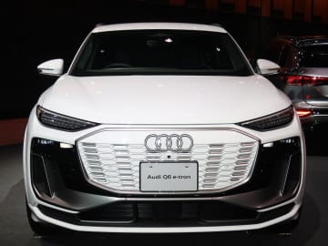 【写真蔵】新プラットフォームを採用したアウディのプレミアム ミッドサイズSUV電気自動車「Q6／SQ6 eトロン」
