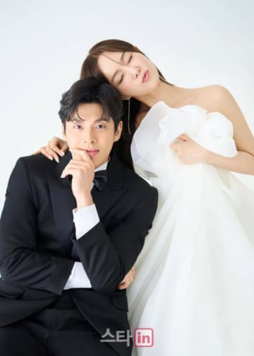 歌手イム・ジョンヒ、妊娠を発表「赤ちゃん天使がやってきた」