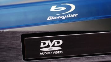 今さら聞けない「ブルーレイ」と「DVD」の違い！　旧作をブルーレイに買い替える意味はある？