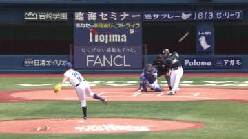 試合開始直後に響いた快音　ヤクルト・北村拓己が初球をとらえ先頭打者HR　バウアーの直球をレフトスタンドへ