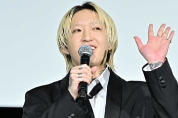 ユニクロのパンツでライブ参戦もまさか　人気アーティストのミスにファン爆笑「凄く親近感湧いた」