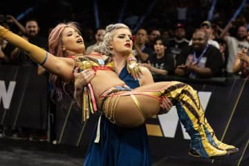 【ＡＥＷ】スカイに快勝の白川未奈　試合後に襲撃され世界王者トニーが救出！　タッグ結成へ