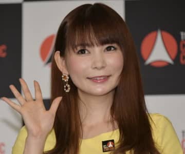 中川翔子「毎日身体が変化して…」体調の報告に心配の声「無理しないで」「しっかり休んでくださいね」
