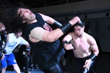 【全日本】斉藤ジュン　地元・宮城で〝最凶兄弟対決〟制し３冠Ｖ４「プロレスに誘ってくれてありがとう」