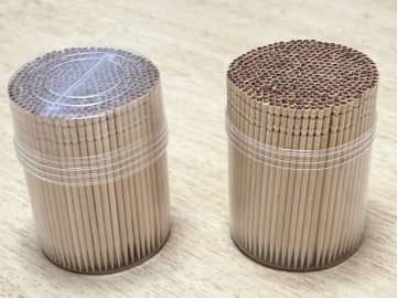 つまようじがざる代わりに？　鍋だけで湯切りする裏技に「その発想はなかった！」