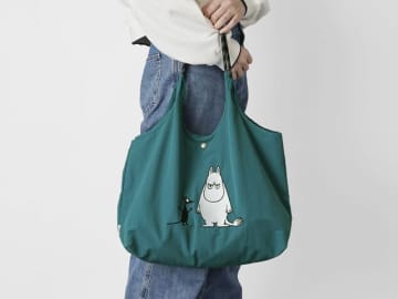 ムーミンとリトルミイの大容量トートでたよ！人気の刺しゅうバッグシリーズに新作が仲間入り♪