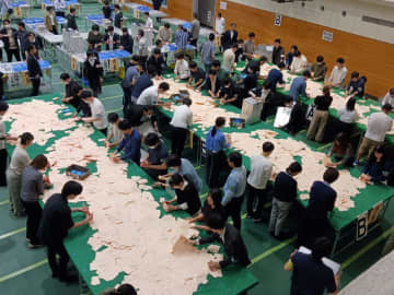 【速報】松戸市長選　投票率35.01％　新人5人の争い、開票進む