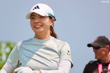 ＜速報＞2打差追う渋野日向子、竹田麗央がともにパー発進　西郷真央はバーディ