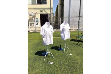 UVカットスプレーを着衣に塗布した際の紫外線透過抑制効果の観察