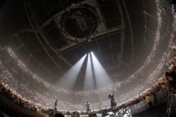 BABYMETAL、日本人アーティスト史上初となる約2万人動員の英O2アリーナ単独公演をSOLD OUTで完遂