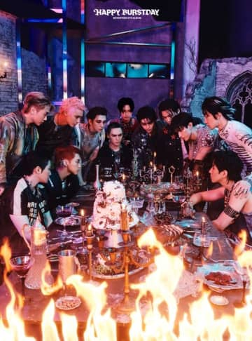 SEVENTEEN、今年のK-POP最高記録を更新！新アルバム初動252万枚で“ダブルミリオンセラー”達成