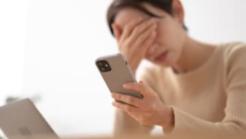どうしよう…49歳妻が“夫に内緒”でNISA開設→トランプ関税で「100万円超の大損」も、年収850万円の53歳夫が“まったく怒らなかった”ワケ【FPの助言】