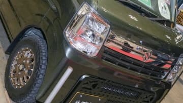 収納力が“ケタ違い”な軽キャン！釣り道具もガッツリ積めて、趣味を楽しむ大人に刺さる「走る秘密基地」みつけた！