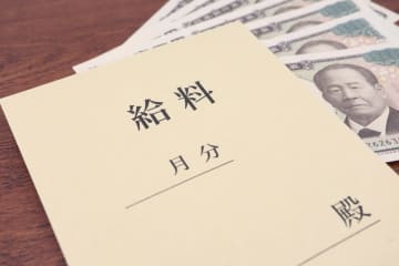 月収35万円で「5000円昇給した」と喜ぶ夫。でも昇給率1.4％では、生活が楽にならないって本当？「物価上昇率」とあわせて比較